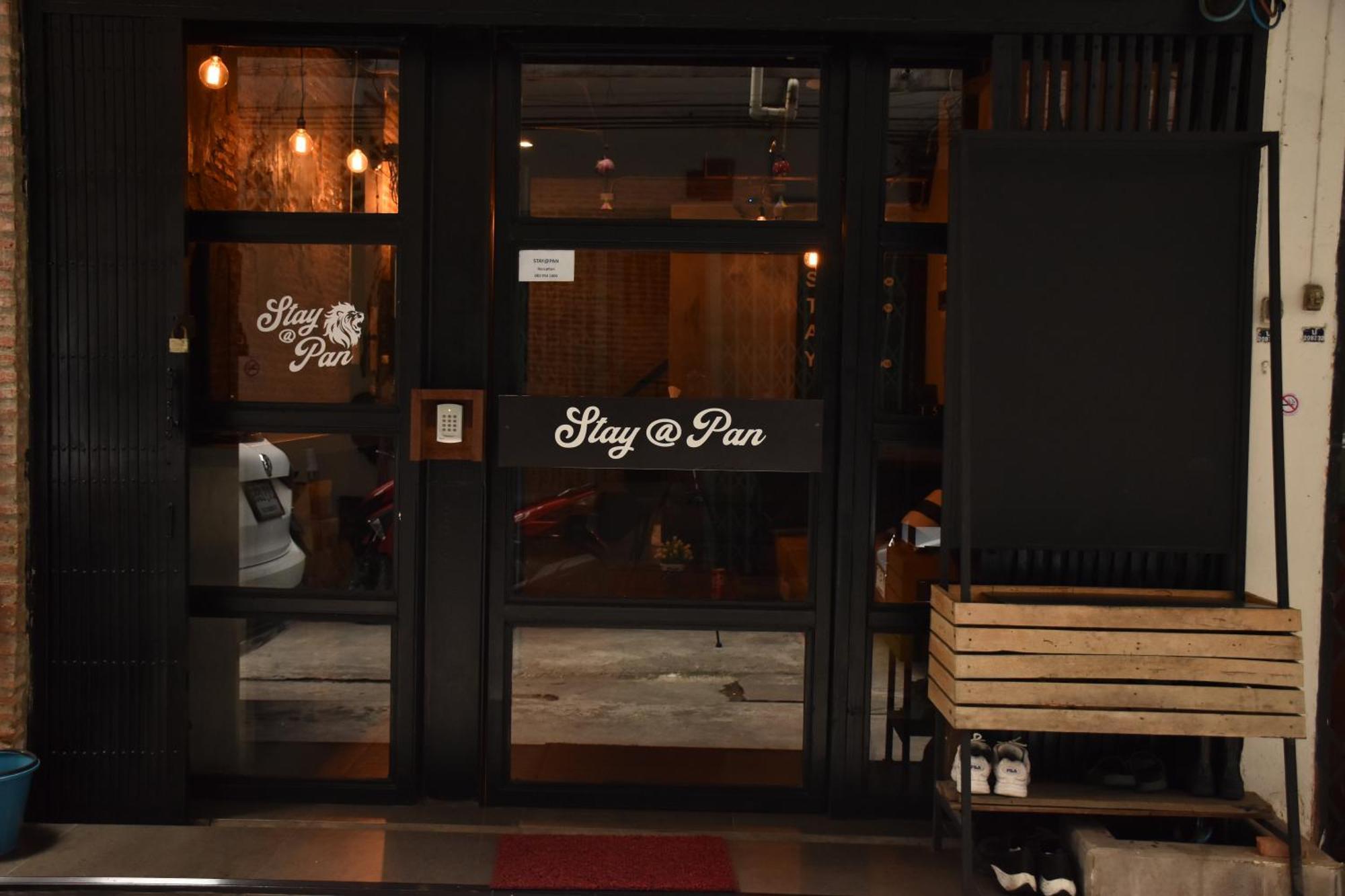 Stay At Pan Hostel กรุงเทพมหานคร ภายนอก รูปภาพ